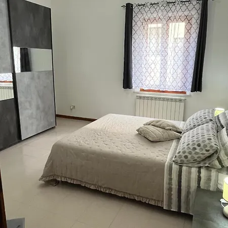 La Casina Di Ezio Apartment *